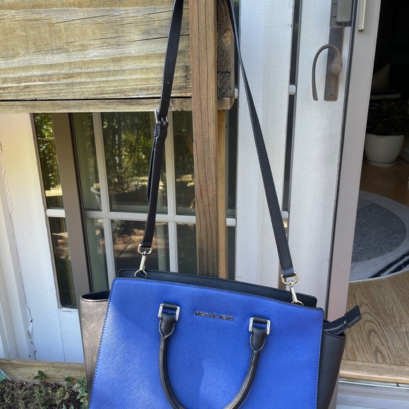 Michael Kors Selma Leather Color Block Blue Black Satchel Handbag Medium - Picture 6 of 7